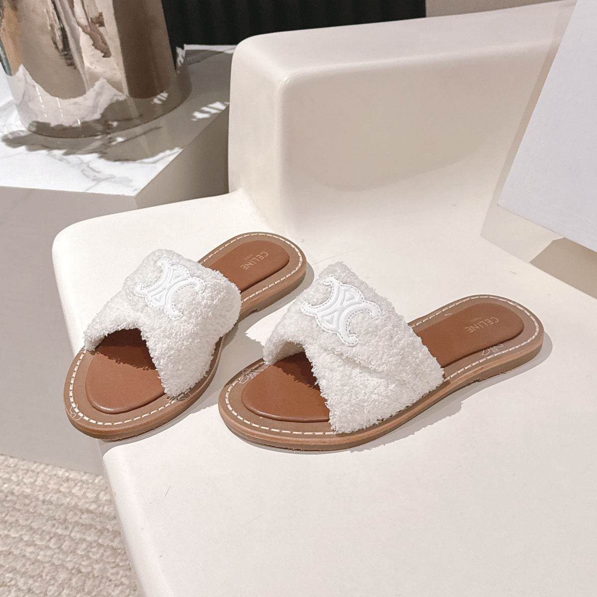 CELINE 25S LYMPIA TWISTED SANDAL IN WHITE SPONGE FABRIC