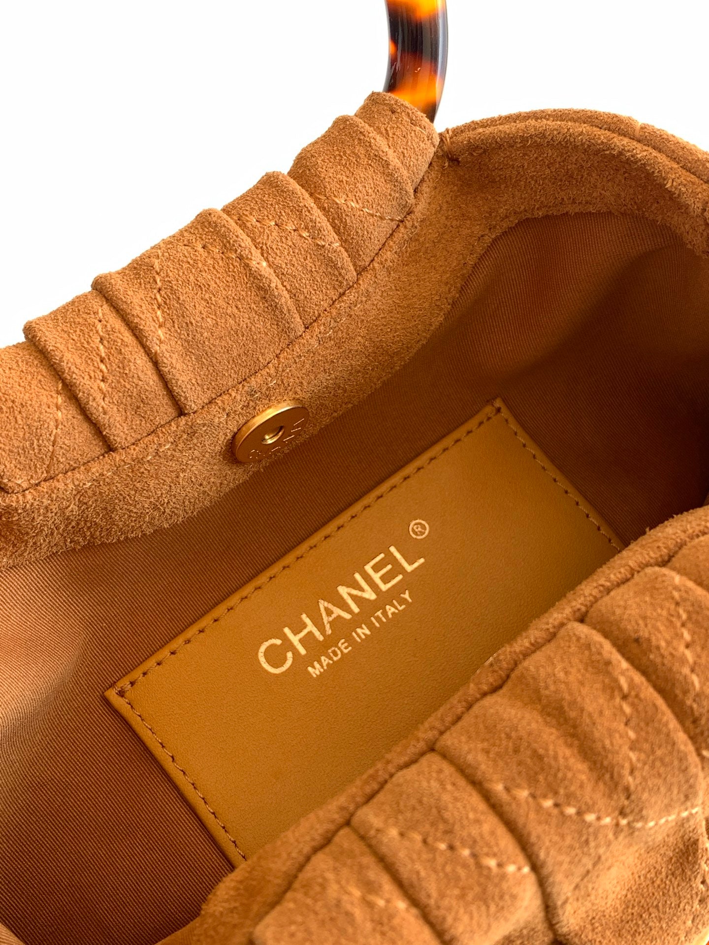 CHANEL 26S HAND BAG MEDIUM 24 IN CARAMEL BROWN SUEDE GOLD HARDWARE