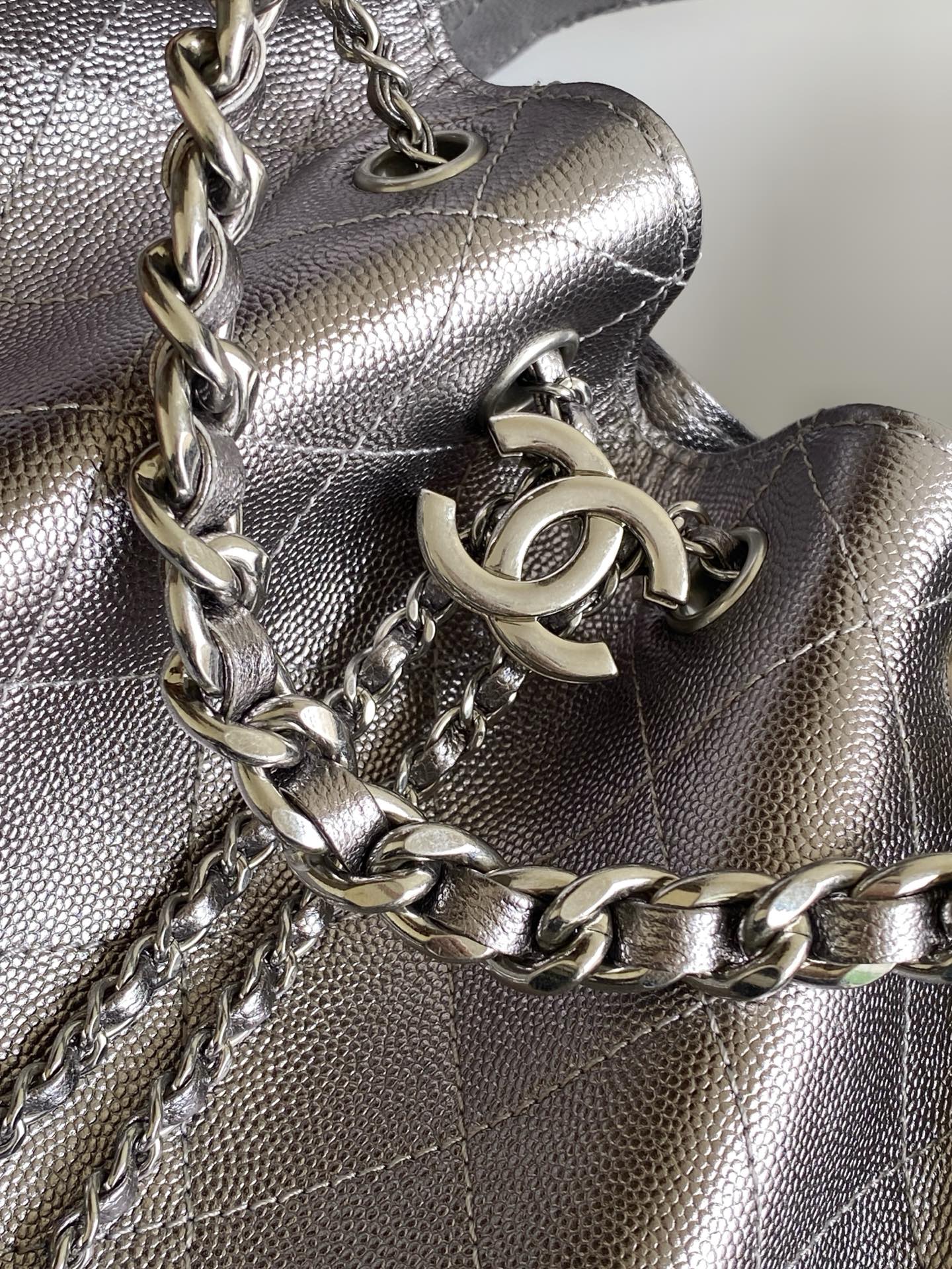 CHANEL 25S HOBO BAG 30 IN LILAC SILVER METALLIC CAVIAR