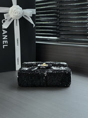 CHANEL 26S CLASSIC FLAP BAG 21 IN BLACK MIX WHITE SEQUINS