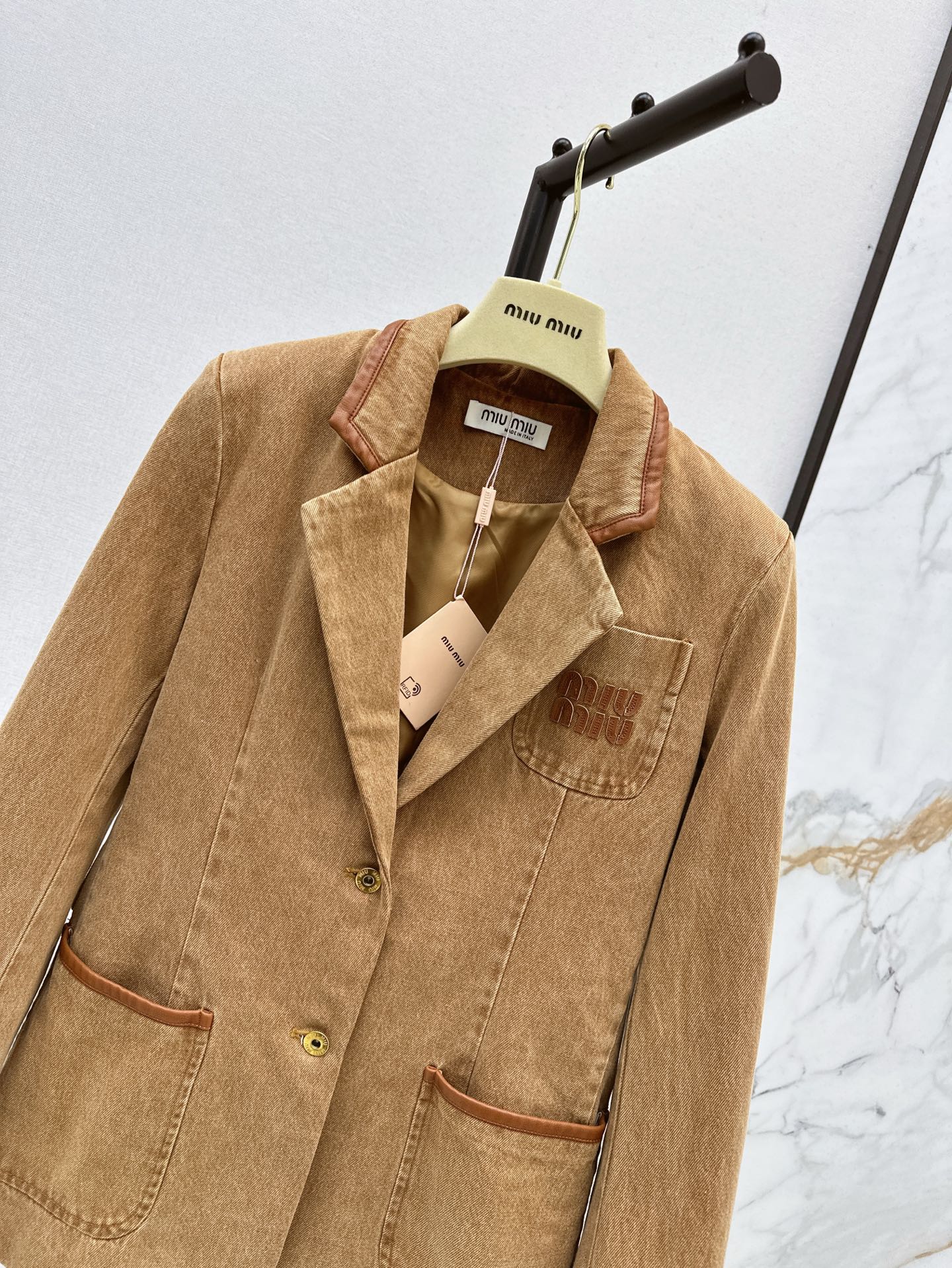 MIUMIU BLAZER STYLE 601