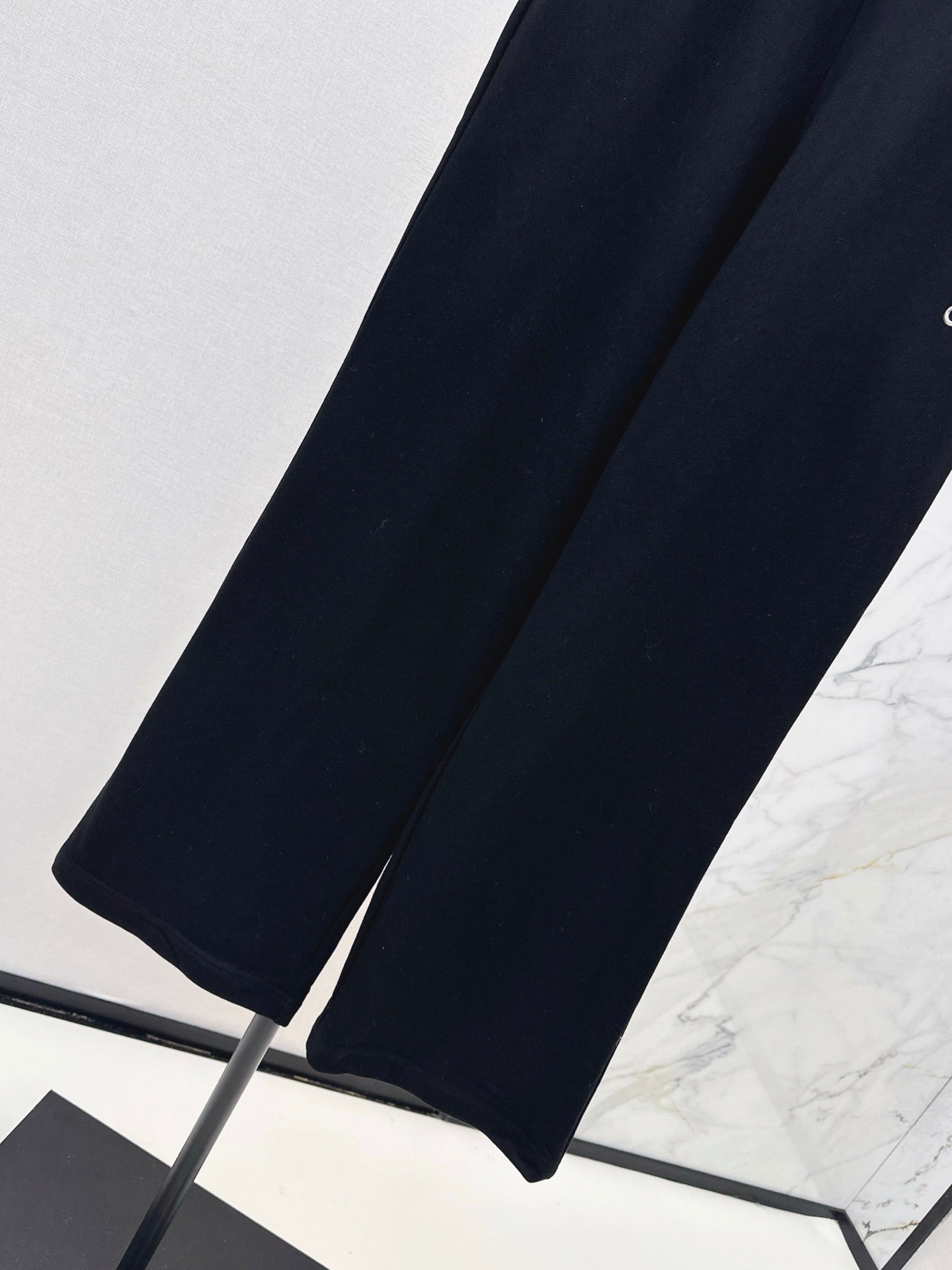 ALO SWEATPANTS STYLE 172