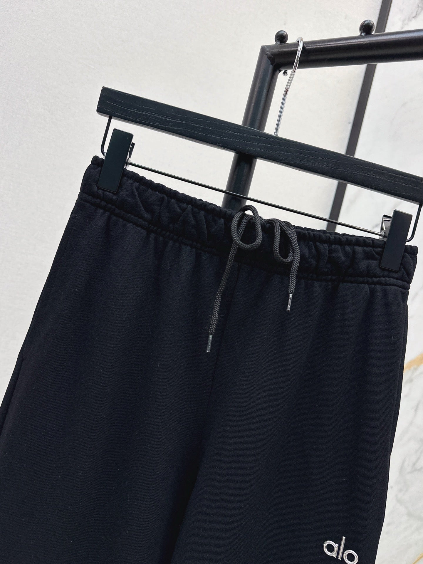 ALO SWEATPANTS STYLE 172