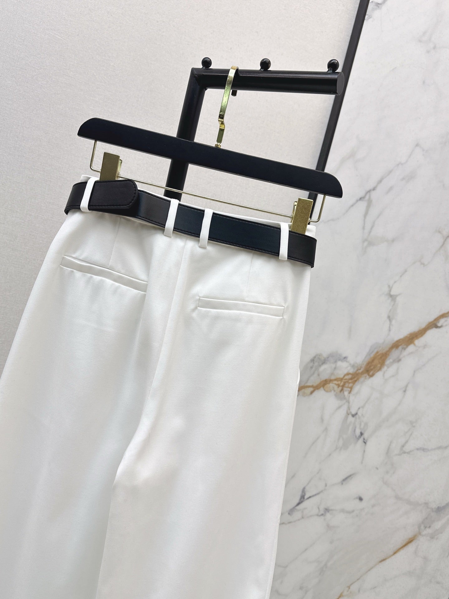 VALENTINO 26S STRAIGHT-LEG TROUSERS STYLE 80