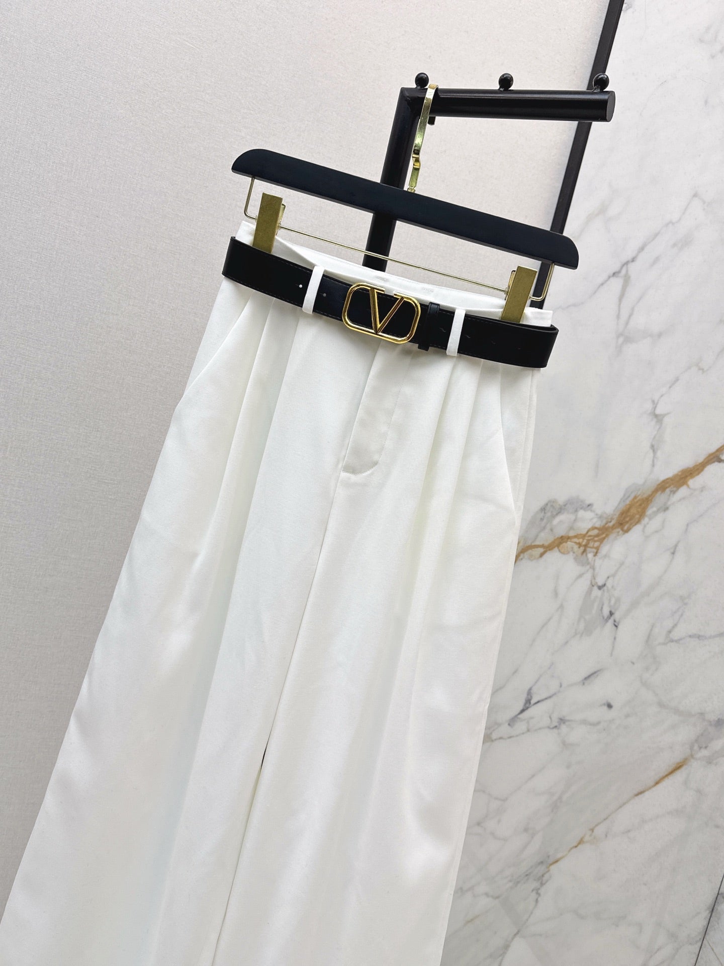 VALENTINO 26S STRAIGHT-LEG TROUSERS STYLE 80