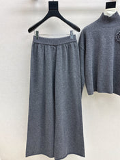 VALENTINO 26S SWEATER AND SKIRT SET STYLE 76