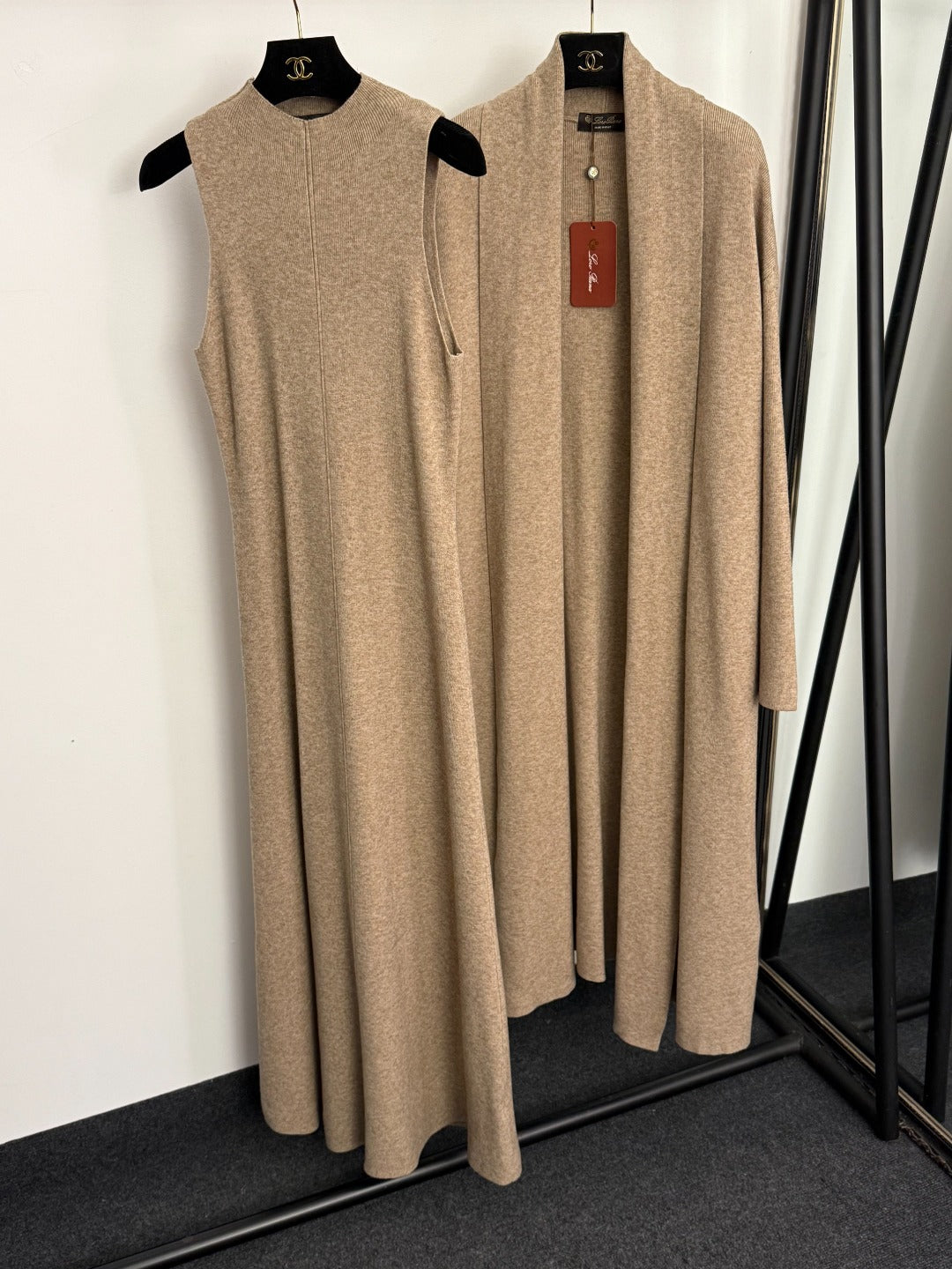 LORO PIANA 26S SLEEVELESS KNIT MAXI DRESS WITH LONG CARDIGAN SET 924