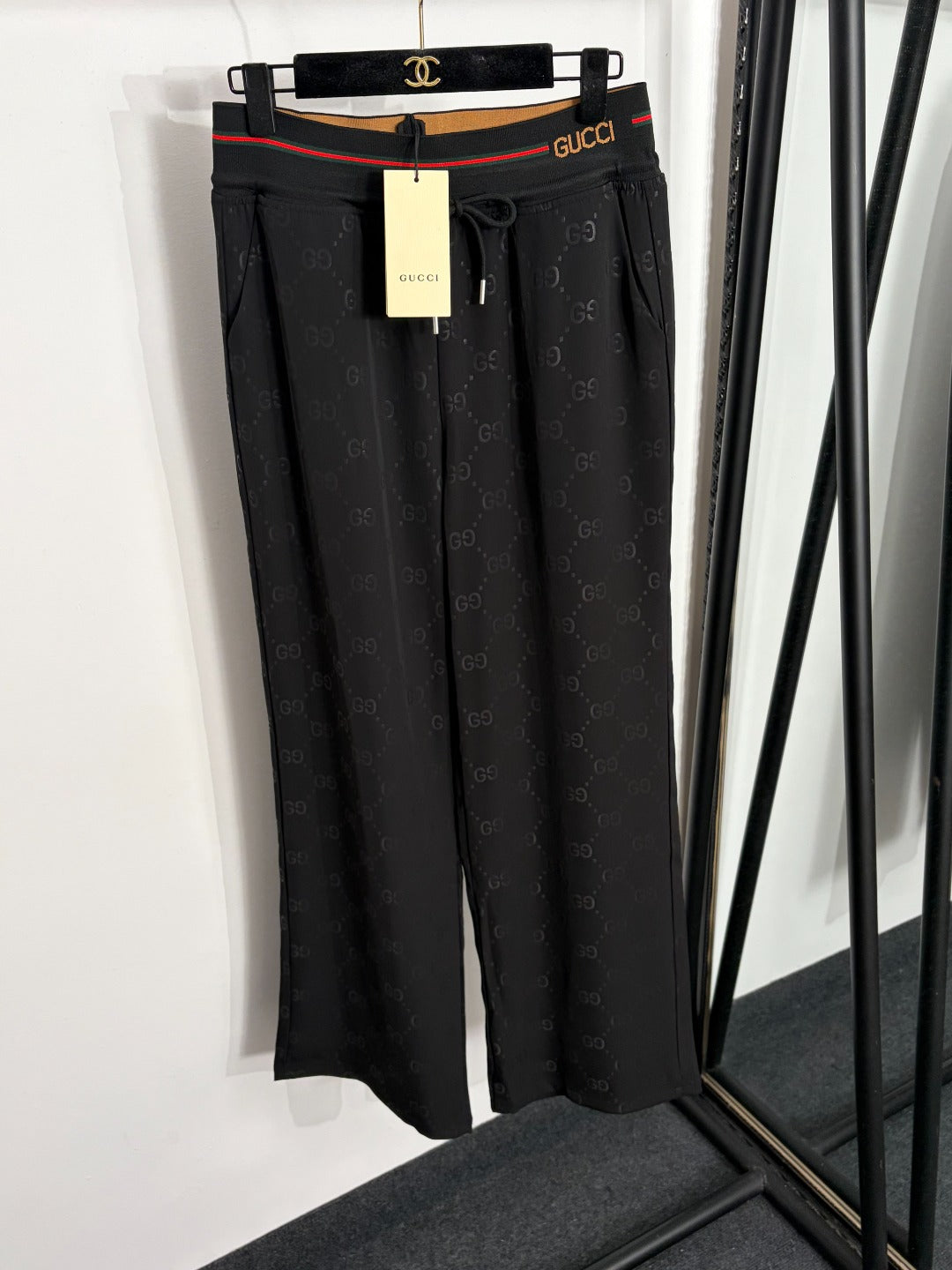 GUCCI 26S HIGH-WAISTED PANTS 464