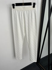 GUCCI 26S SHORT-SLEEVE T-SHIRT AND LEGGINGS SET 372