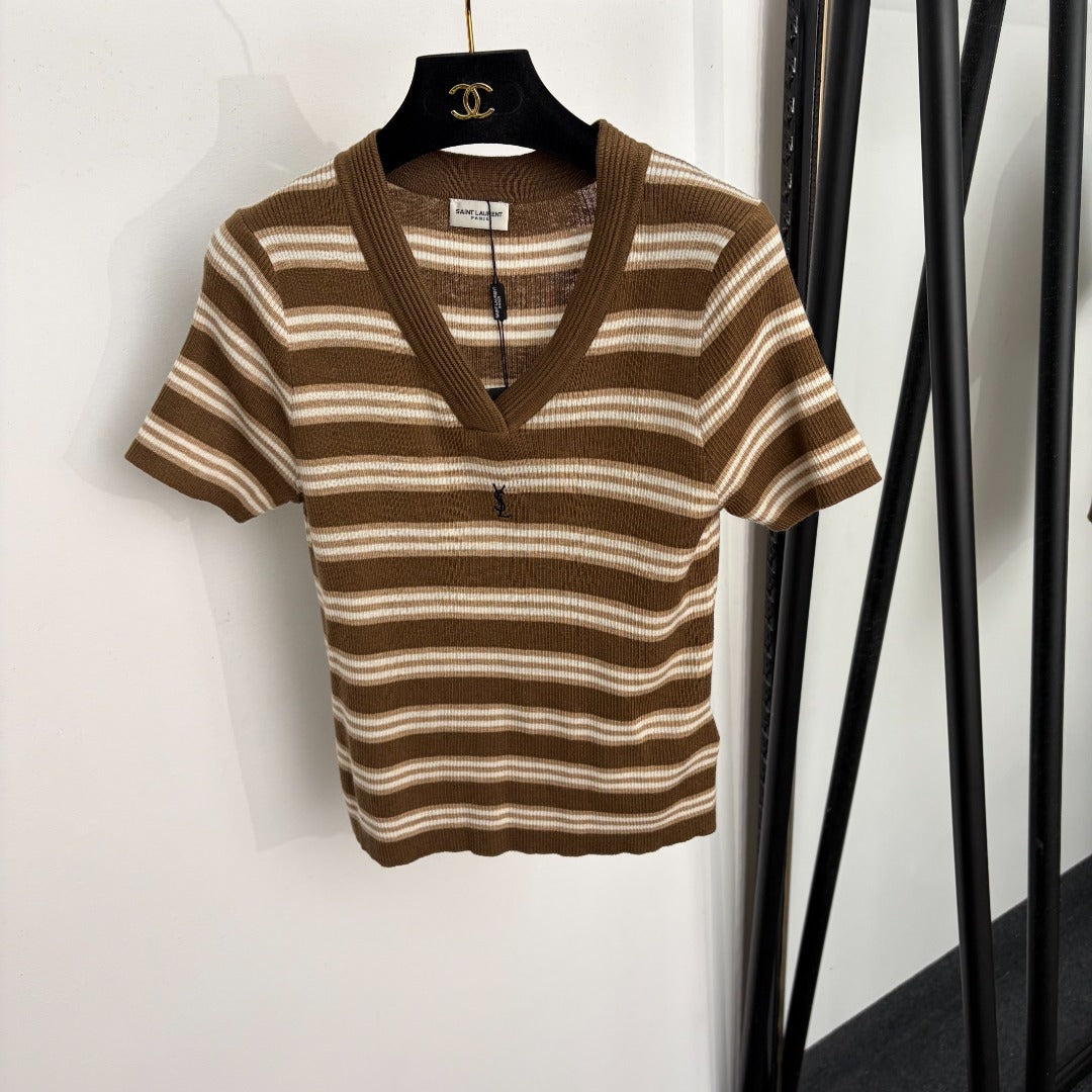 YSL 26S SHORT-SLEEVE V-NECK KNIT TOP 501