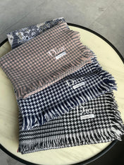 HOUNDSTOOTH SCARF 200 CM IN BLACK MIX WHITE WOOL 399969