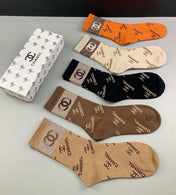CHANEL 26S CREW SOCKS 405393 (1 BOX)