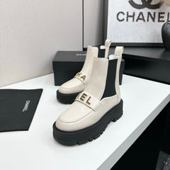 CHANEL 25S SHORT BOOTS IN WHITE CALFSKIN AND CANVAS
