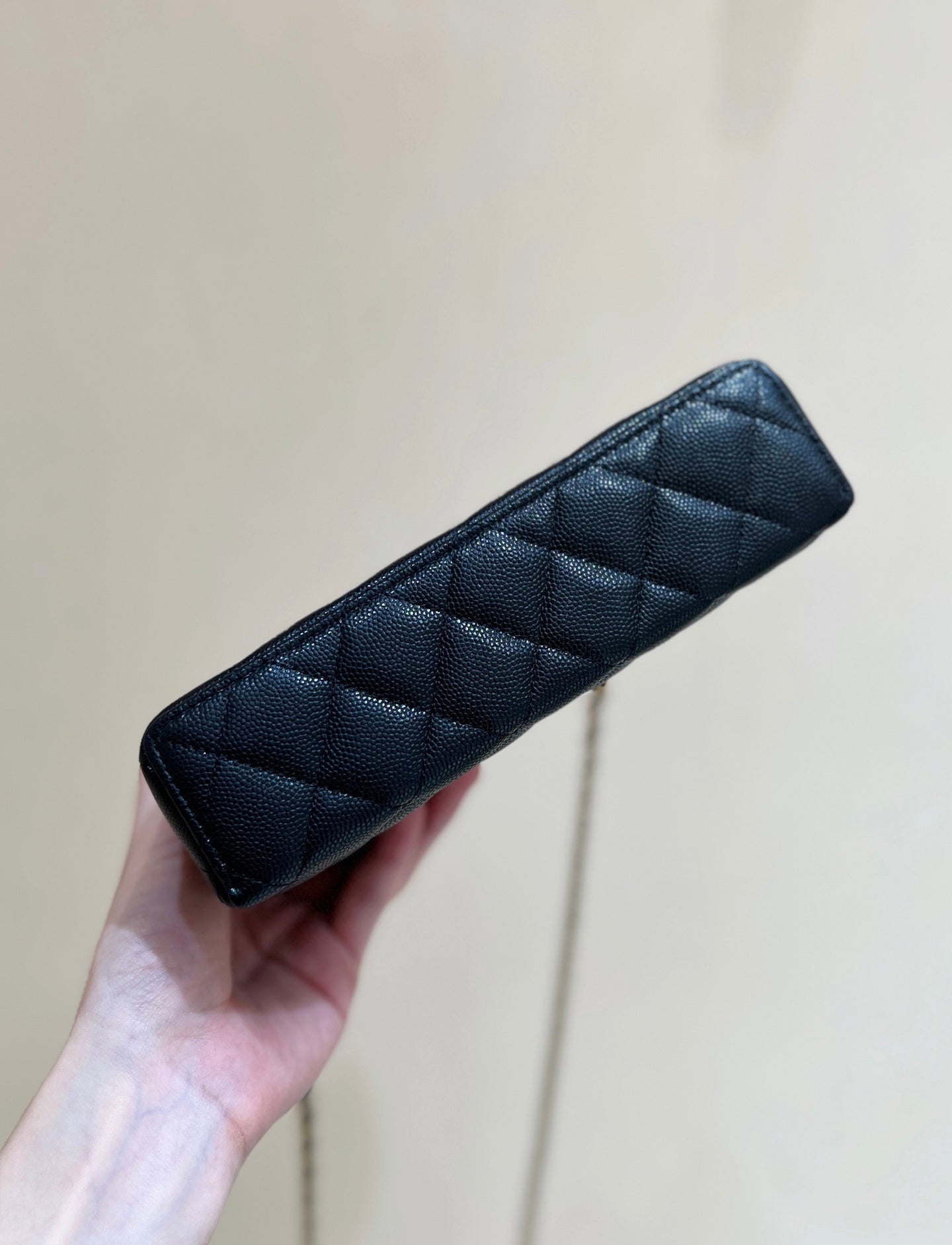 CHANEL 25S VANITY CASE 19 IN BLACK CALFSKIN GOLD HARDWARE