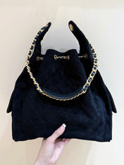 CC 25 HANDBAG 40 IN BLACK SUEDE GOLD HARDWARE