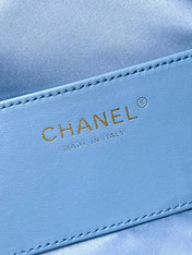 CC 25 HANDBAG 40 IN BLUE DENIM GOLD HARDWARE