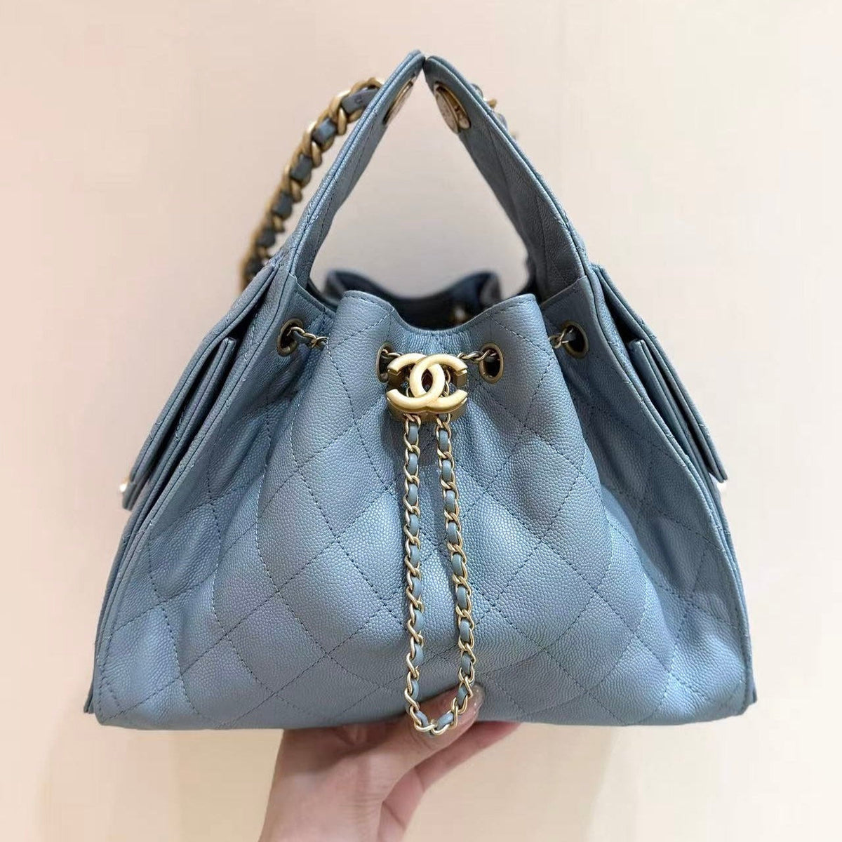 CHANEL 25S HANDBAG IN LIGHT BLUE 30 GRAINED CALFSKIN GOLD HARDWARE