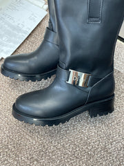 DIOR 25S D-QUEST BOOTS 45MM IN BLACK CALFSKIN