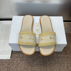 DIOR 25S D-LANE SLIDE LIGHT BEIGE CALFSKIN AND YELLOW BRAIDED RAFFIA