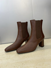 YSL 25S HEELED ANKLE BOOTS 70 MM IN DARK BROWN SMOOTH LAMBSKIN