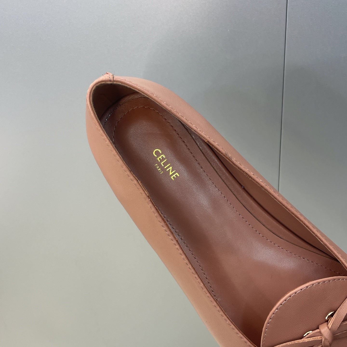 CELINE 26S BALLET FLATS IN DUSTY PINK LAMBSKIN WITH BOW