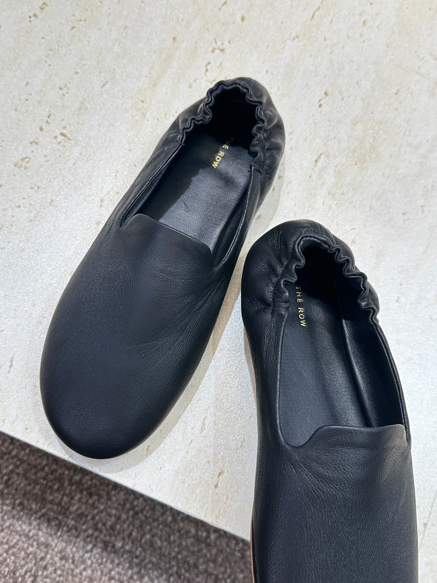 THE ROW 26S BALLET FLATS IN BLACK CALFSKIN