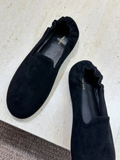THE ROW 26S BALLET FLATS IN BLACK SUEDE