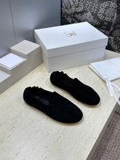 THE ROW 26S BALLET FLATS IN BLACK SUEDE