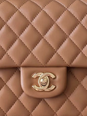 CHANEL 25S CLASSIC FLAP BAG 25 CM IN LIGHT BROWN LAMBSKIN WITH GOLD HARDWARE