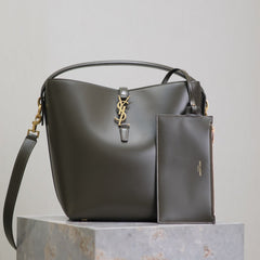 YSL 25S LE 5 À 7 BUCKET 26 IN DARK OLIVE CALFSKIN GOLD HARDWARE