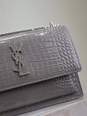 YSL 25S SUNSET MEDIUM 22 IN DARK GRAY CROCODILE-EMBOSSED SHINY CALFSKIN SILVER HARDWRE