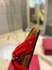 FUSSFRIEND CHERRY RED SILK VELVET SLIDE SANDALS