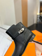 HM 26S NEO ANKLE BOOTS IN BLACK CALFSKIN