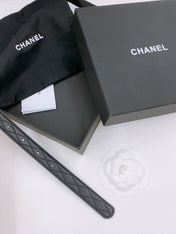 DOUBLE C BELT 20MM IN BLACK CALFSKIN WITH QUILTED STITCHING AND SPIRAL GOLD BUCKLE