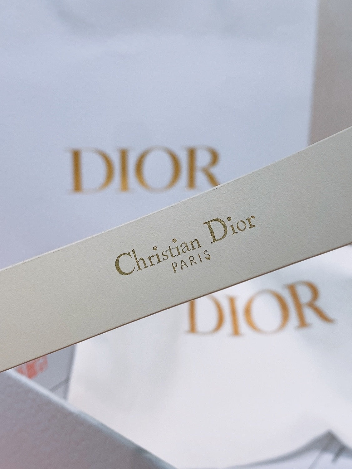 DIOR 26S BELT 20 MM IN CREAM WHITE CALFSKIN 635756