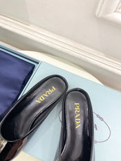 MULES SQUARE TOE IN BLACK SHINY CALFSKIN
