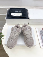 HUNTINGTON LOW LACE-UP SNEAKER IN PASTEL GRAY SUEDE AND MESH