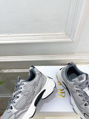 DIOR 26S SNEAKER IN GREY CALFSKIN AND MESH FABRIC