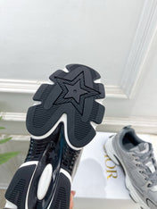 DIOR 26S SNEAKER IN GREY CALFSKIN AND MESH FABRIC