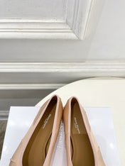 LOEWE 26S SPLIT-TOE BALLET FLATS IN NUDE PINK SILK