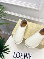 THE ROW 26S SLIP-ON FLATS IN WHITE NAPPA CALFSKIN