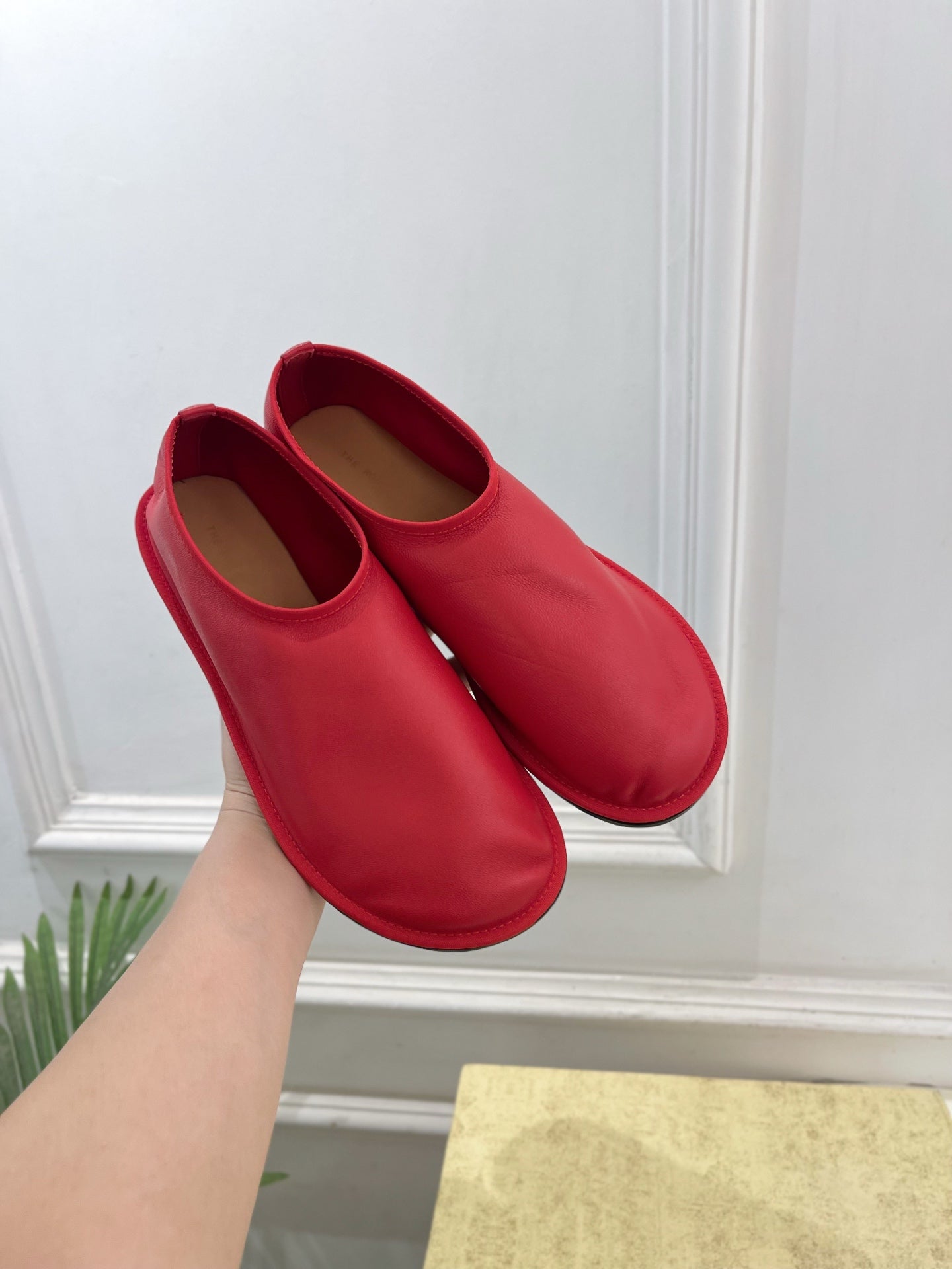 THE ROW 26S SLIP-ON FLATS IN RED NAPPA CALFSKIN