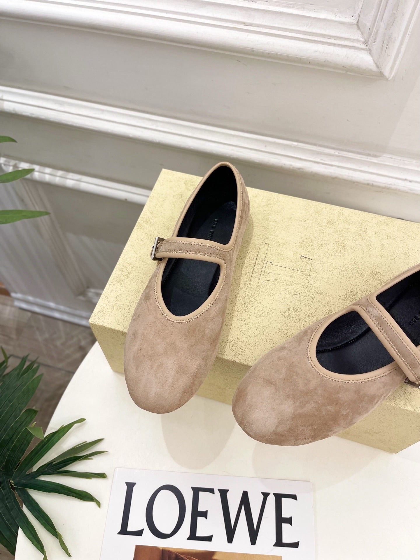 THE ROW 26S ROUND TOE MARY JANE FLATS IN LIGHT BROWN SUEDE