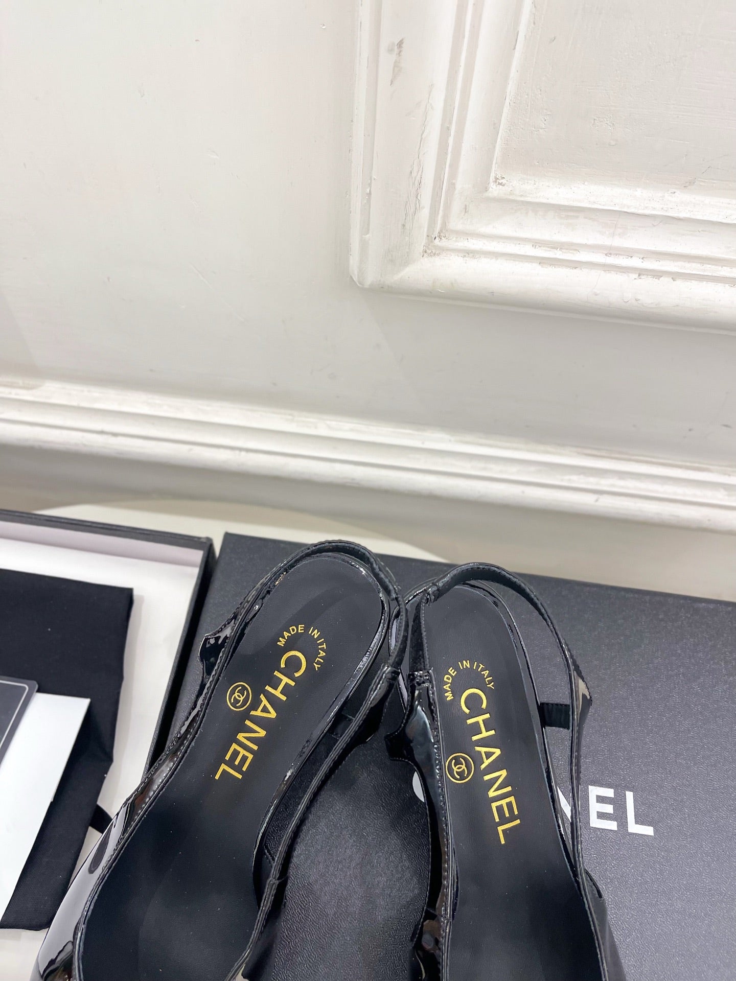 CHANEL 26S POINTED TOE HIGH HEELS 55 MM IN BLACK PATENT LAMBSKIN