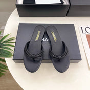 CHANEL 26S THONG SANDALS IN BLACK WITH CRYSTAL EMBELLISHED STRAPS