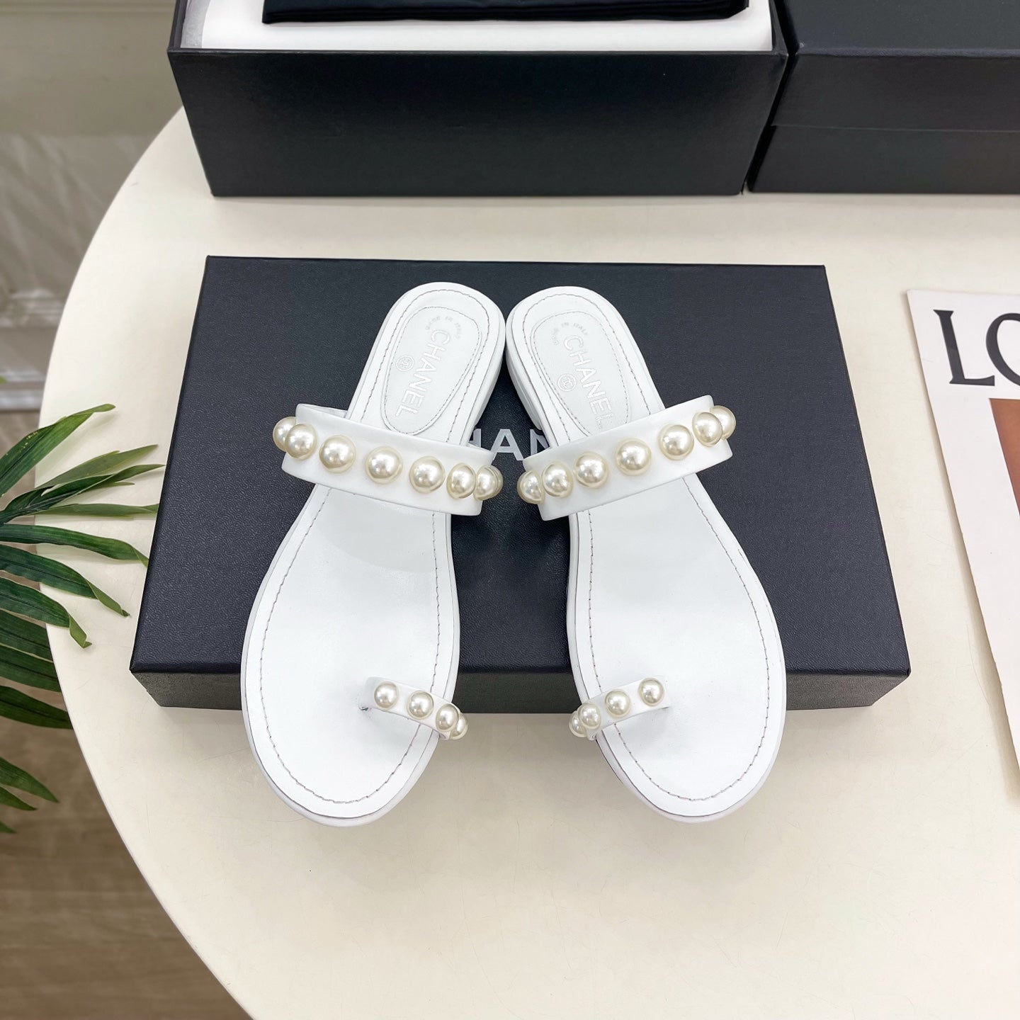 CHANEL 26S THONG SANDALS IN WHITE LAMBSKIN WITH PEARL EMBELLISHMENTS