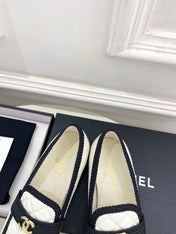 CHANEL 26S LOAFER MULES IN WHITE LAMBSKIN AND BLACK FABRIC