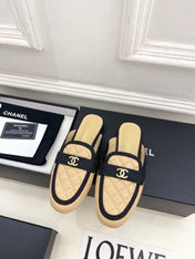 CHANEL 26S MULES IN BEIGE LAMBSKIN AND BLACK FABRIC