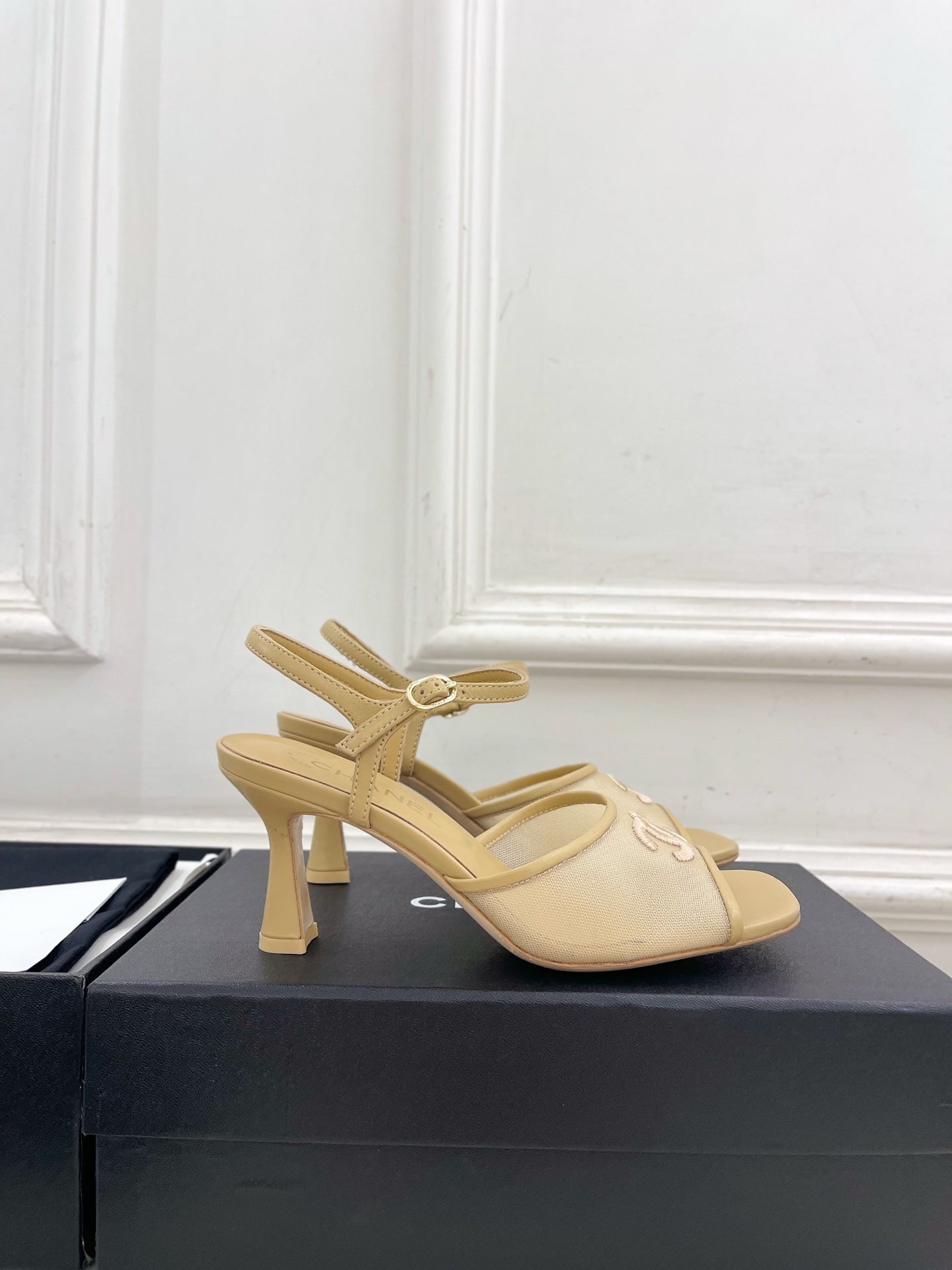 CHANEL 26S HIGH HEEL SLINGBACK SANDALS 70 MM IN BEIGE MESH