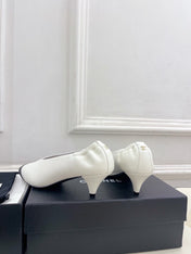 CHANEL 26S SQUARE TOE PUMPS 50 MM IN WHITE LAMBSKIN WITH BLACK TOE CAP